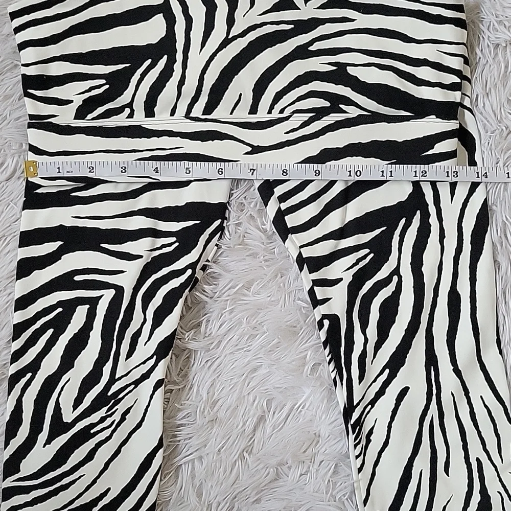 💥 NWOT Beautiful Zebra Print Set 💥 - Picture 10 of 17